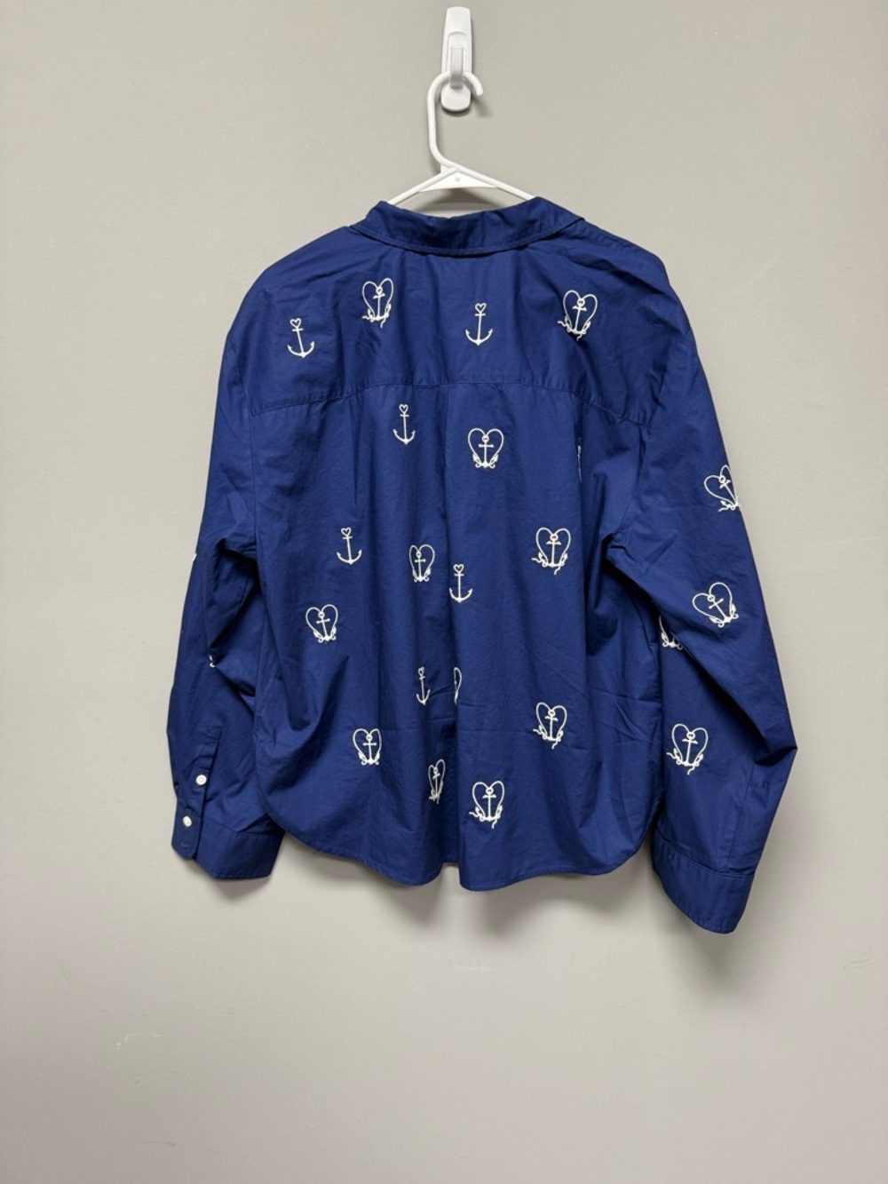 Maeve Shrunken Bennet Buttondown Navy Anchor - Picture 4 of 7